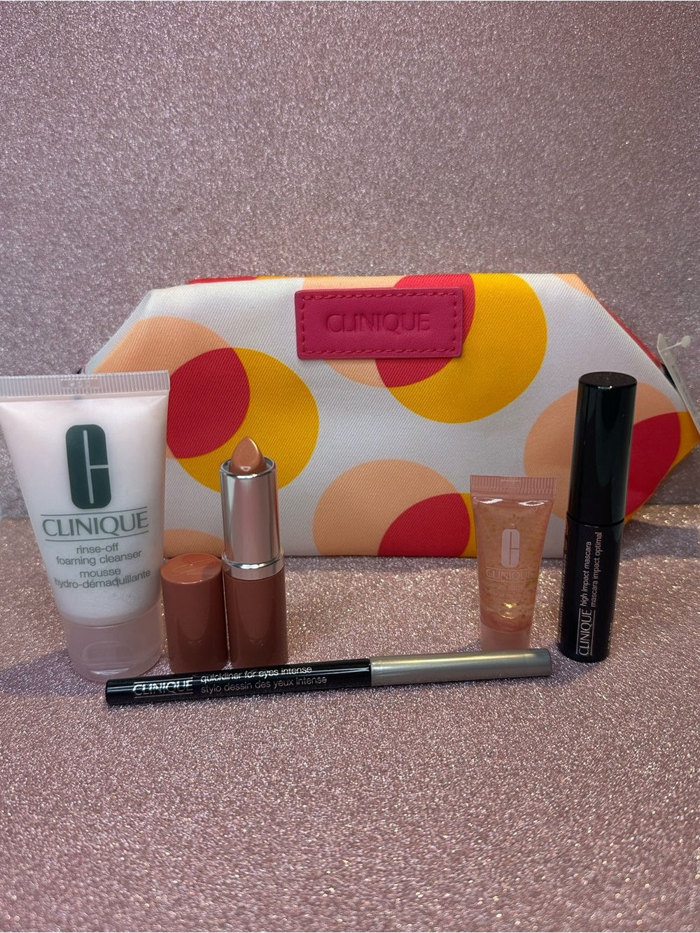 Clinique Bundle of 6